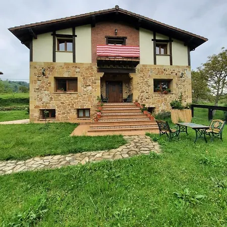 Casa Aingeru 게스트하우스