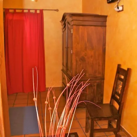 게스트하우스 Casa Aingeru 3*