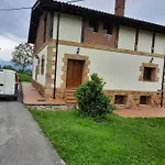Guest house Casa Aingeru Carranza