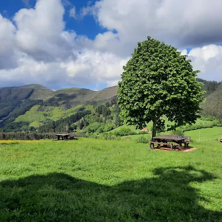 Casa Aingeru ゲストハウス 3*